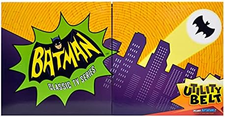 Adam West e Burt Ward autografaram o cinto de utilitário Batman e o conjunto de Batarang