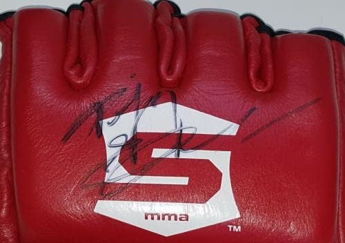 O Fedor Emelianenko assinou a luva de força de ataque automática PSA/DNA CoA M -1 Bellator - luvas UFC autografadas